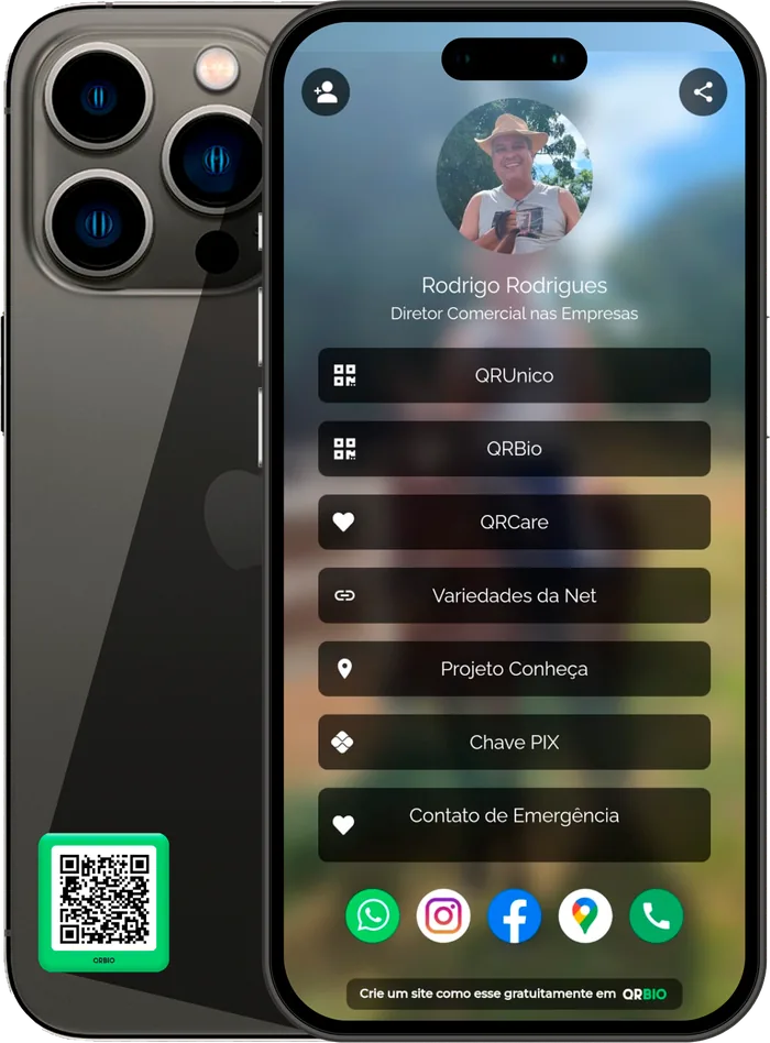 Celular mostrando um perfil do QR Bio